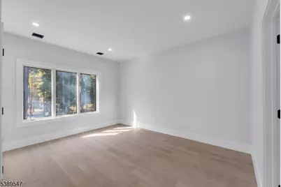 794 Blauvelt St, River Vale Township, NJ 07675 - Photo 25