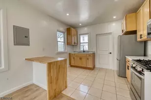 55 Tappan St, Kearny, NJ 07032 - Photo 9