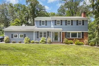 180 Lorraine Dr, Berkeley Heights Township, NJ 07922 - Photo 1