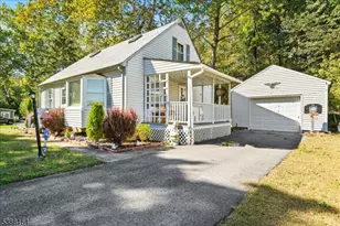 677 Water St, Belvidere, NJ 07823 - Photo 1