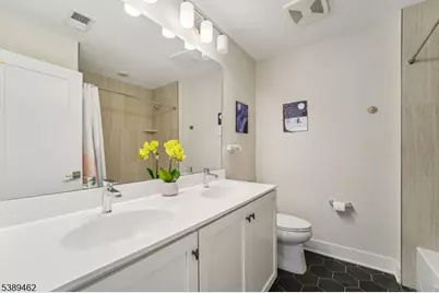 2 Lawrence Ln, Denville Twp., NJ 07834 - Photo 25