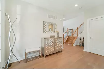 2 Lawrence Ln, Denville Twp., NJ 07834 - Photo 9