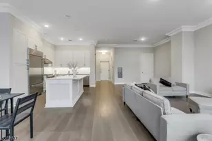 3 Somerset Ln-Glass House, Edgewater, NJ 07020 - Photo 7