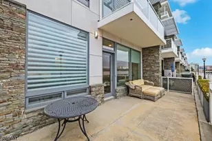 3 Somerset Ln-Glass House, Edgewater, NJ 07020 - Photo 37