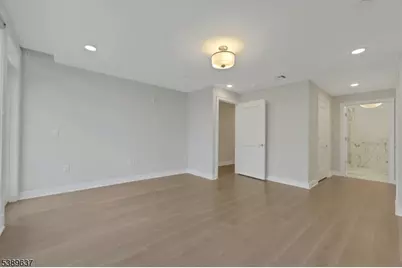 3 Somerset Ln-Glass House #109, Edgewater, NJ 07020 - Photo 19