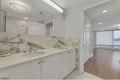 3 Somerset Ln-Glass House #109, Edgewater, NJ 07020 - Photo 25