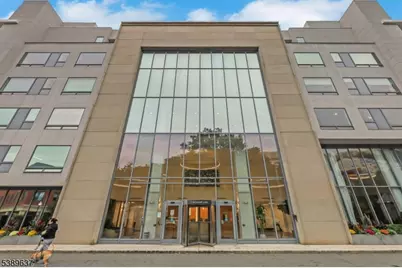 3 Somerset Ln-Glass House #109, Edgewater, NJ 07020 - Photo 1