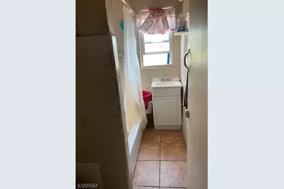 151 Beech St, Paterson, NJ 07501 - Photo 17