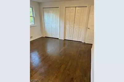 126 W 5th Ave, Roselle, NJ 07203 - Photo 15