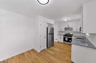 24 Conerly Rd, Franklin Township, NJ 08873 - Photo 17