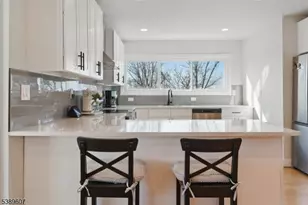 21 Skyview Rd, Ringwood, NJ 07456 - Photo 7