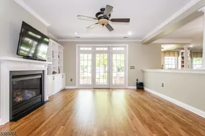 11 Garnet Dr, Woodland Park, NJ 07424 - Photo 9