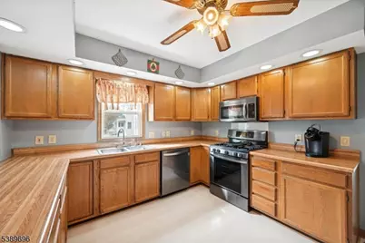 8 Mendham Ave, Morris Township, NJ 07960 - Photo 15