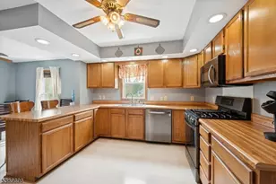 8 Mendham Ave, Morris Township, NJ 07960 - Photo 9