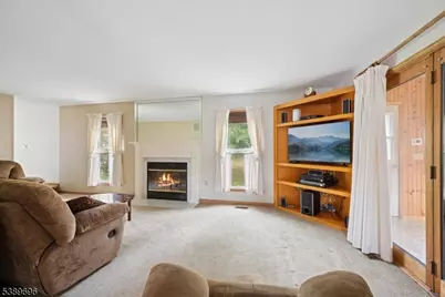 8 Mendham Ave, Morris Township, NJ 07960 - Photo 17