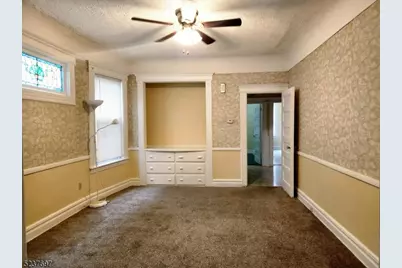 28 Rhode Island Ave, East Orange, NJ 07018 - Photo 1