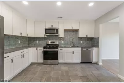 901 Fox Hill Place, Holland Township, NJ 08848 - Photo 5