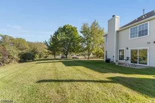 901 Fox Hill Pl, Holland Township, NJ 08848 - Photo 31