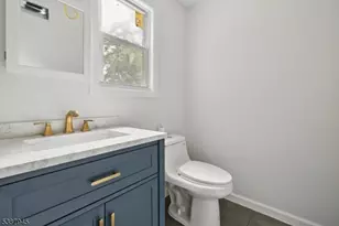 76 Mitchell St, West Orange Township, NJ 07052 - Photo 17