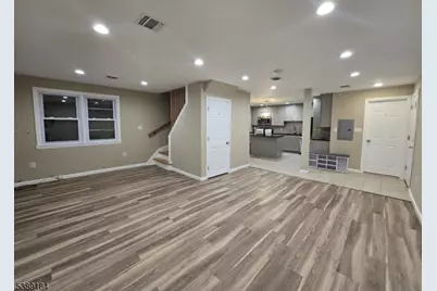 18 Adams Ter #2, Clifton, NJ 07013 - Photo 23