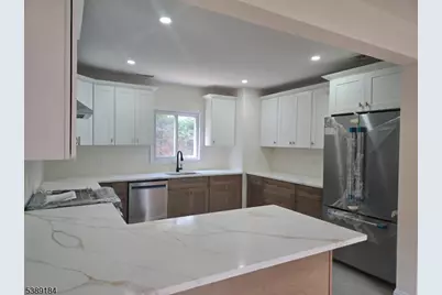 18 Adams Ter #2, Clifton, NJ 07013 - Photo 13