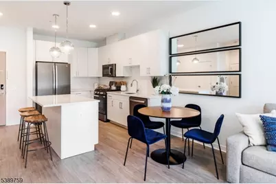 1181 Morris Ave #201, Union Township, NJ 07083 - Photo 3