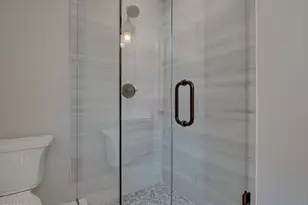 81 Mission St, Montclair, NJ 07042 - Photo 11