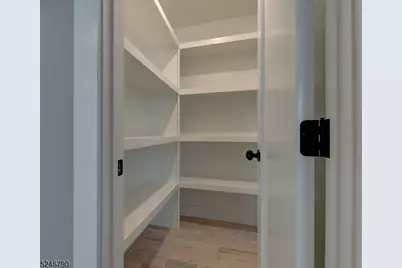 81 Mission St #1, Montclair, NJ 07042 - Photo 17