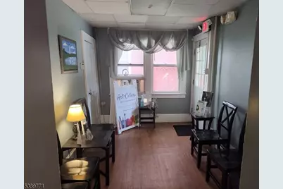 124 W Washington Ave, Washington Boro, NJ 07882 - Photo 9