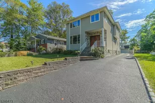 567 Mountain Ave, Springfield, NJ 07081 - Photo 1