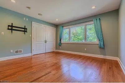 567 Mountain Ave, Springfield, NJ 07081 - Photo 21