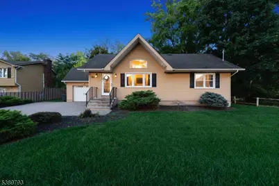 86 Hinchman Ave, Wayne, NJ 07470 - Photo 1