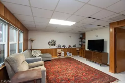 9 Renda Pl, Green Brook Township, NJ 08812 - Photo 11