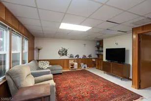 9 Renda Pl, Green Brook Township, NJ 08812 - Photo 11