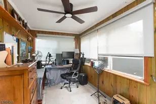 9 Renda Pl, Green Brook Township, NJ 08812 - Photo 13