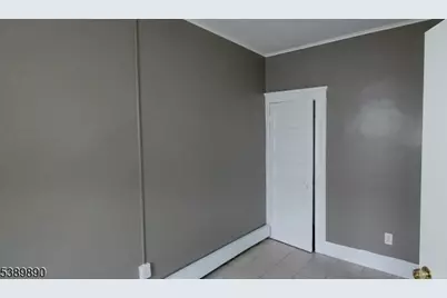 109 Inslee Pl, Elizabeth, NJ 07206 - Photo 5