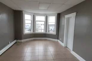 109 Inslee Pl, Elizabeth, NJ 07206 - Photo 1