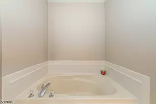 246 Ridge Dr, Pompton Lakes, NJ 07442 - Photo 29