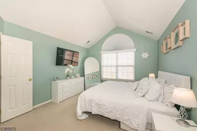 246 Ridge Dr, Pompton Lakes, NJ 07442 - Photo 25