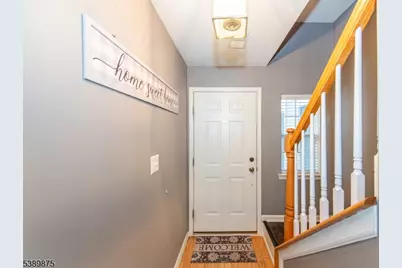 246 Ridge Dr, Pompton Lakes, NJ 07442 - Photo 5