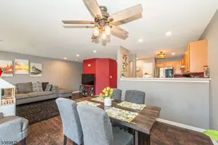 246 Ridge Dr, Pompton Lakes, NJ 07442 - Photo 9