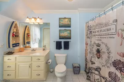 2 Witherwood Dr, Hardyston Township, NJ 07419 - Photo 29