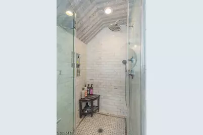 2 Witherwood Dr, Hardyston Township, NJ 07419 - Photo 25