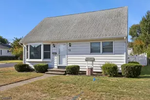 72 Central Ave, Pompton Lakes, NJ 07442 - Photo 3