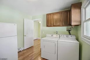 72 Central Ave, Pompton Lakes, NJ 07442 - Photo 13