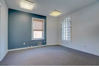 92 Church St 1st Fl, Montclair, NJ 07042 - Photo 3