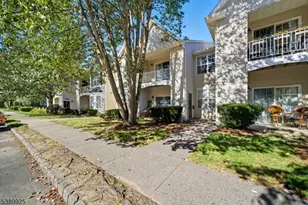 474 Cambridge Dr, Butler, NJ 07405 - Photo 1