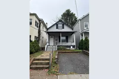 126 Duer St, North Plainfield, NJ 07060 - Photo 1