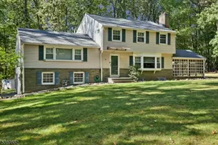 42 Flintlock Rd, Parsippany, NJ 07950 - Photo 1
