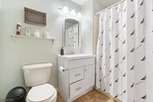 122A Remsen Ave, New Brunswick, NJ 08901 - Photo 11